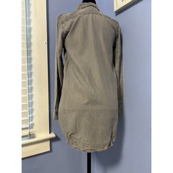 GAP 1969 Button Down Shirt, Long Sleeve Gray Womens Small - Picture 2 of 4